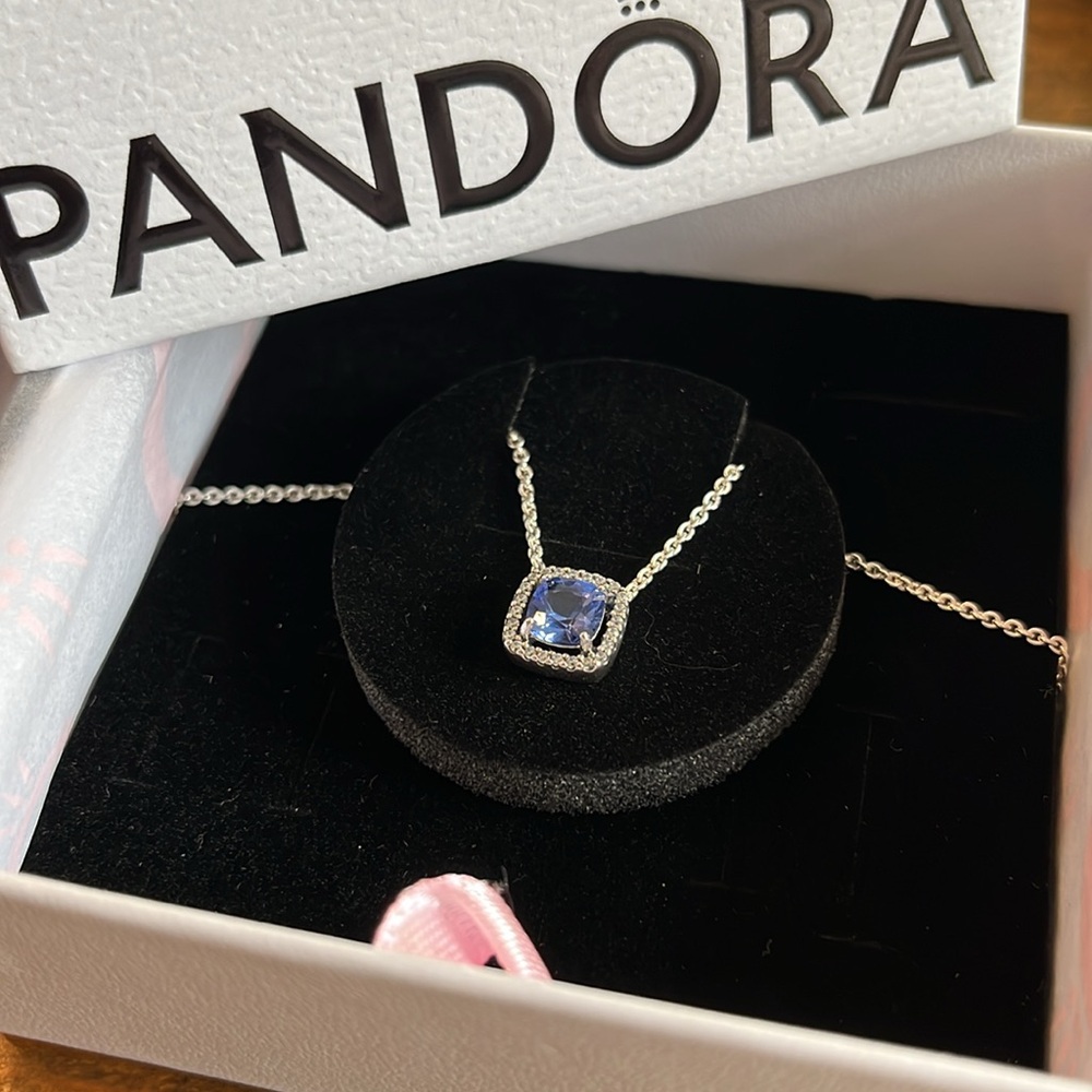 Sparkling Square Blue Halo Jewelry Gift Set - NEW!! - Picture 2 of 3